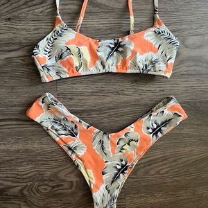 Billabong Bikini Set